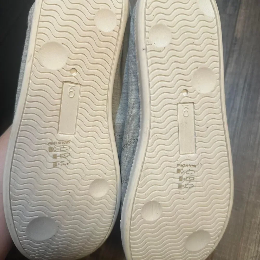 Unbranded Women's Grey Trainers